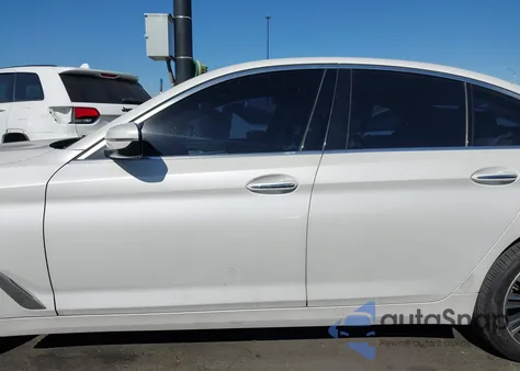 2018 BMW 530I из США, поврежденный, VIN WBAJA5C53JWA37564